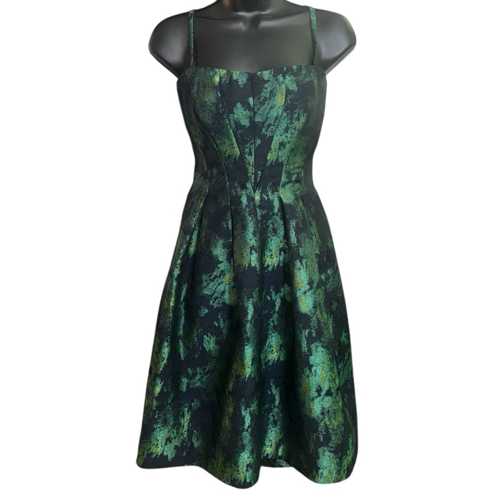 Vera Wang emerald green dress with pockets